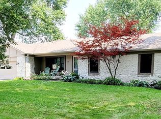 125 Lilac Cir, Greenwood, IN