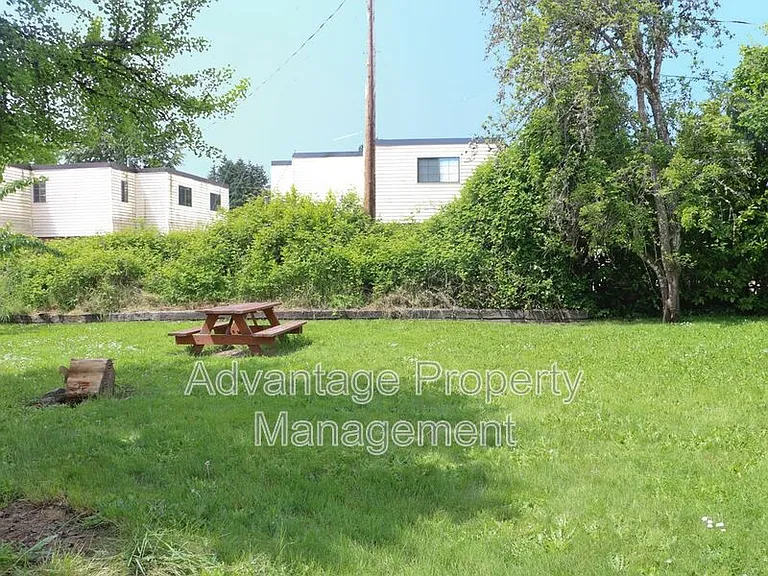 2613 NW Grant Ave #2 — Photo 15