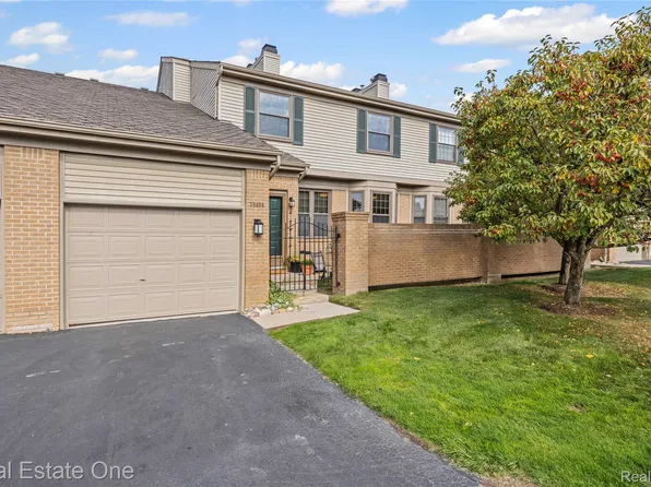 38494 Windsor #54, Farmington, MI 48331