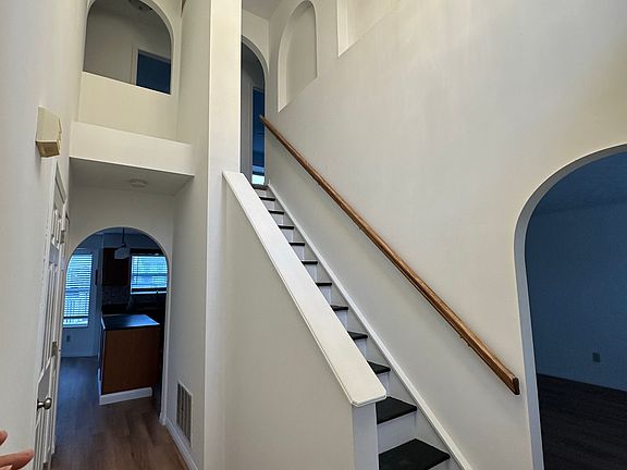 2nd image of 1767 Damos Way
