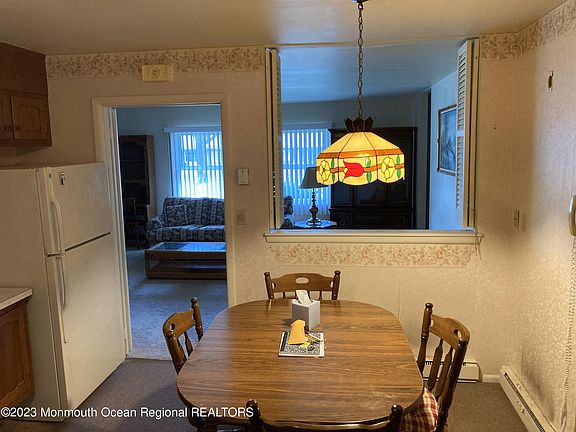 4th image of 282D Huntington Drive