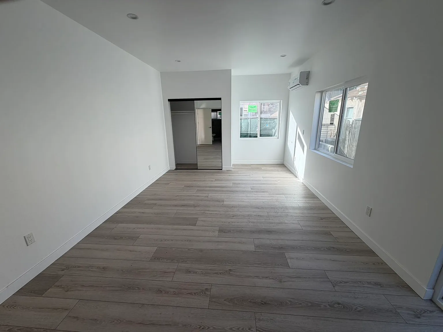 3 bed, 2.5 bath, $3,500 — Photo 1