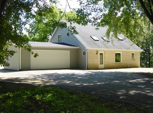 2266 Mill Rd, Cherry Valley, IL 61016