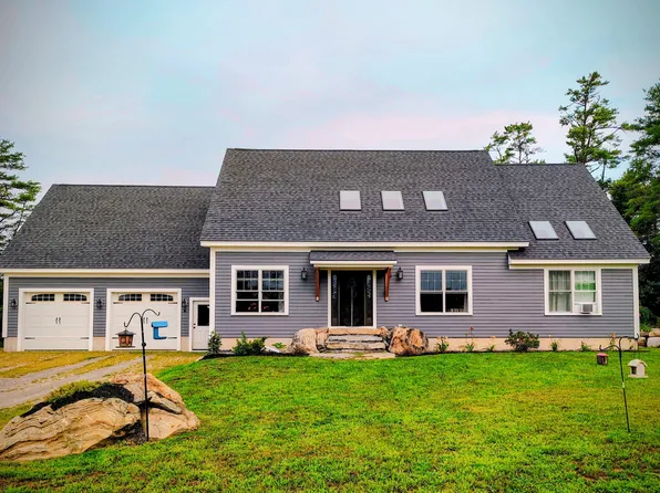 6 Red Barn Road, Damariscotta, ME 04543