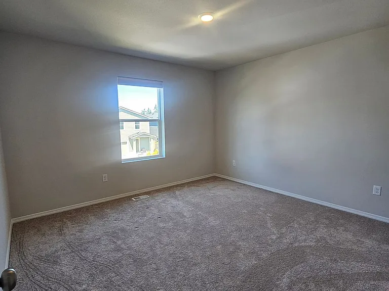 4268 SE Elijah Ct — Photo 16