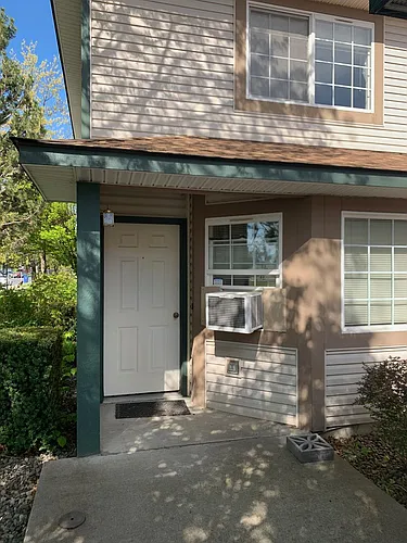 209 E 18th Ave #B28 Photo 1