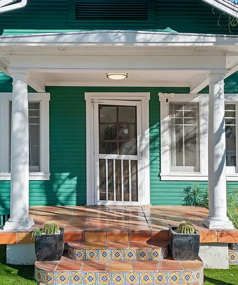 1224 N Ogden Dr — Photo 57