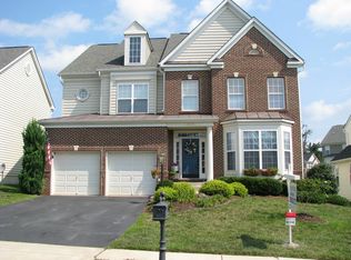 13648 Dodsworth Dr, Bristow, VA 20136