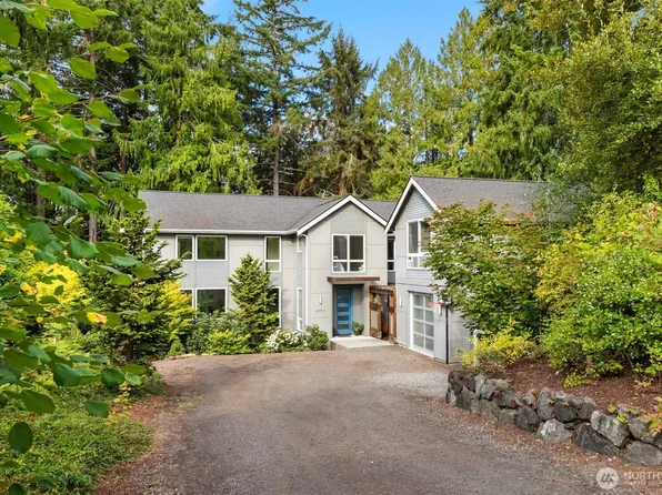 4959 Lynwood Center Road NE, Bainbridge Island, WA 98110