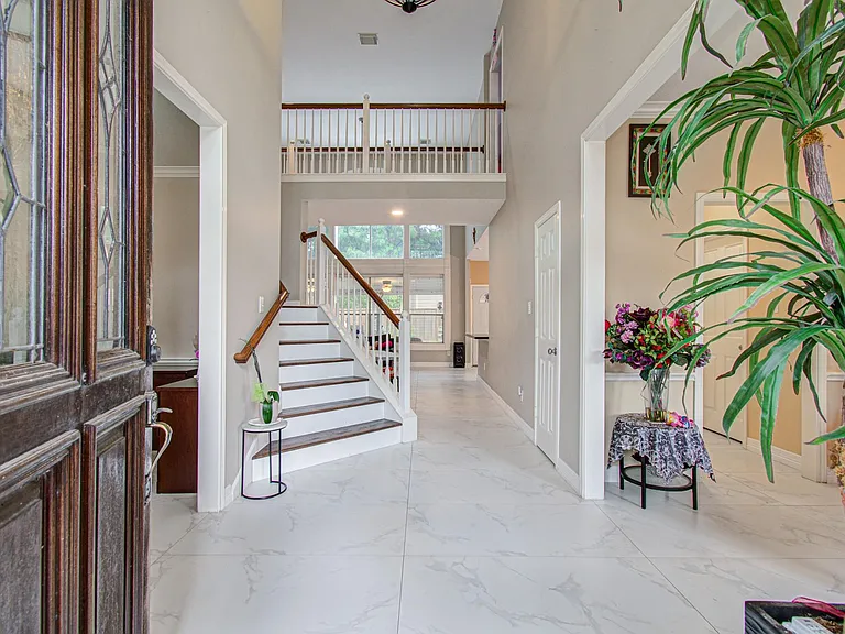 12427 Shadycrest Dr — Photo 5