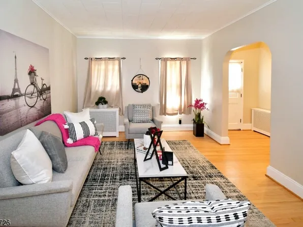 114 Ely St, Elizabeth City, NJ 07202