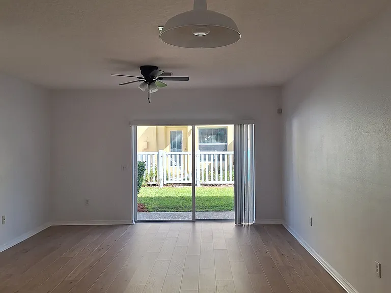 Living and dining room area