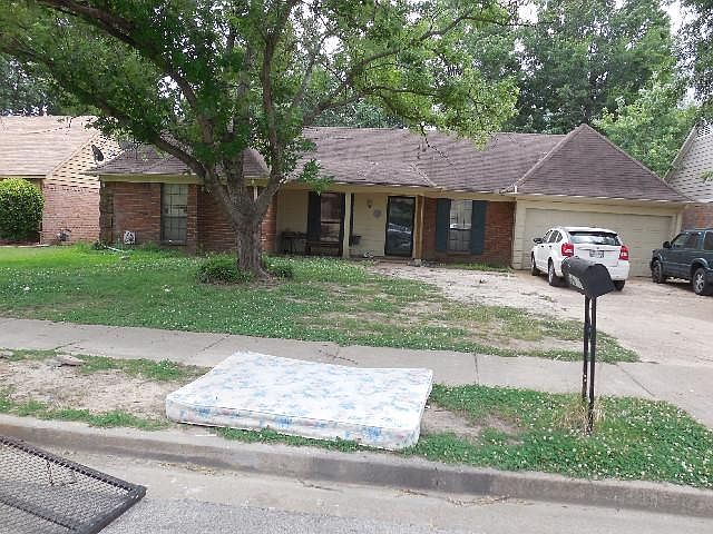 1st image of 6647 Stockport Dr