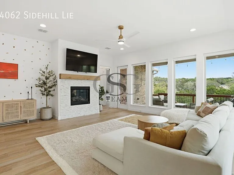 24062 Sidehill Lie — Photo 11