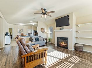 4421 S Miller Rd, Springdale, AR 72762