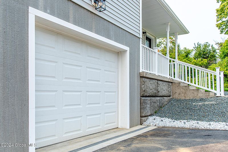 3rd image of 582 Boght Road