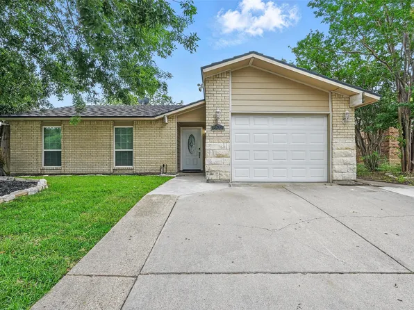 802 Netherland Dr, Arlington, TX 76017