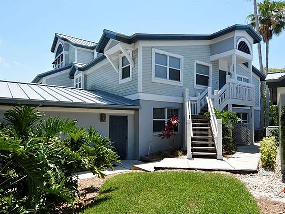 3rd image of 1226 Siesta Bayside Dr