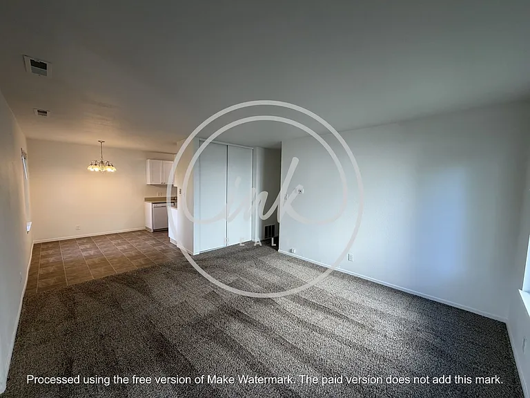 400 S Saliman Rd #127 — Photo 5