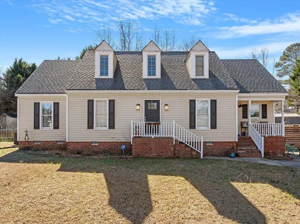 400 Cedarmere Dr, Wendell, NC 27591