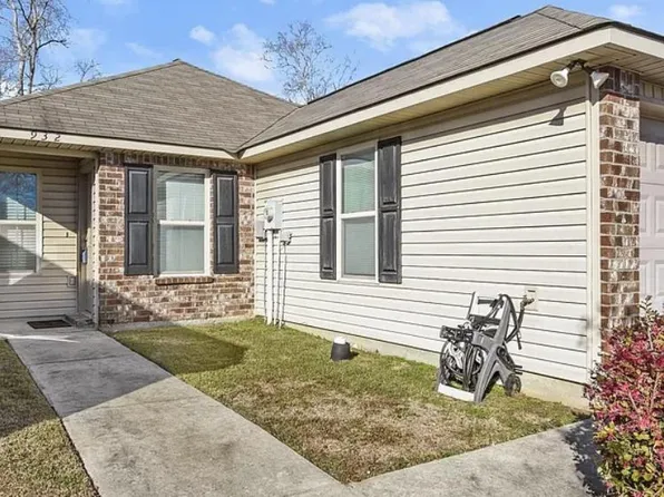 932 Sedona Pines Dr, Baton Rouge, LA 70816