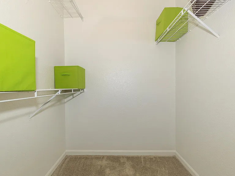 Jackson Square Apartments — Photo 17