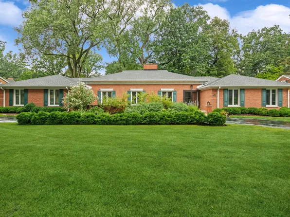 6544 N Longmeadow Ave, Lincolnwood, IL 60712