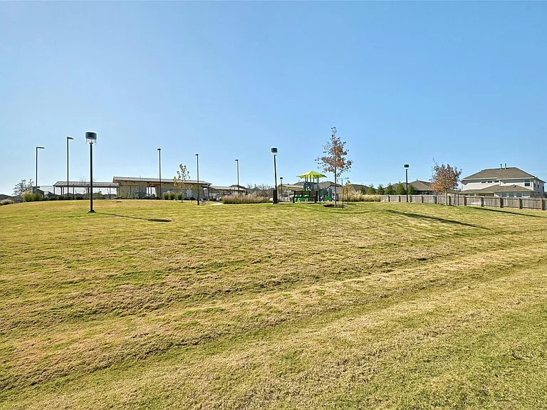 6411 Velvet Leaf Ln — Photo 32