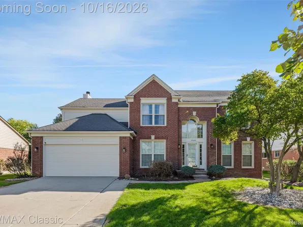 20828 Veranda Dr, Novi, MI 48375