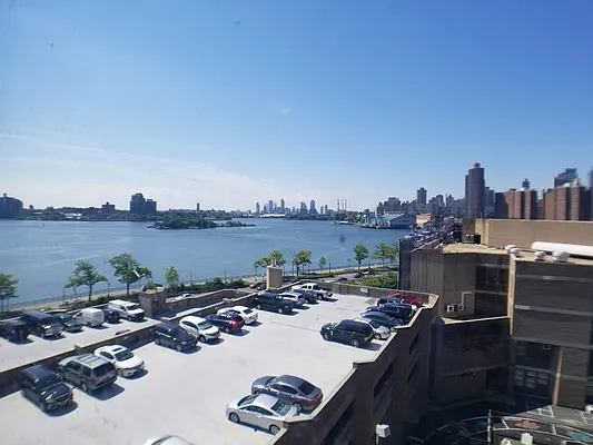 Rented by Area New York | media 2
