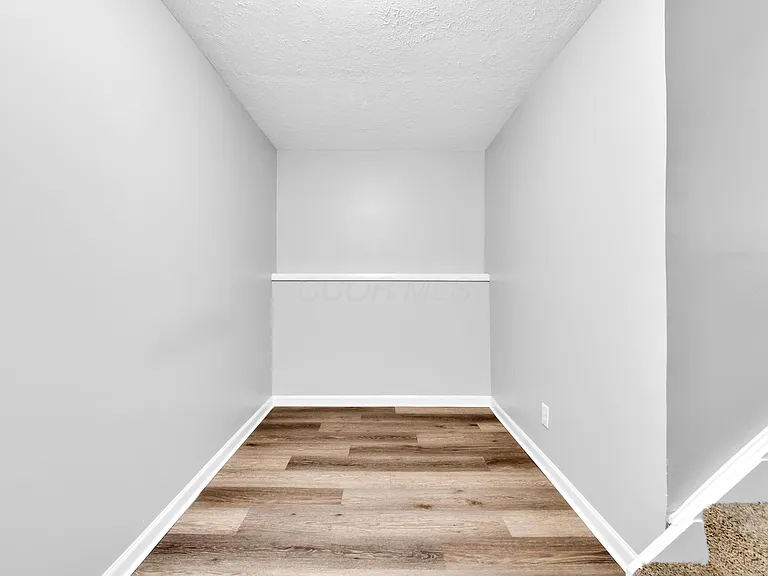 4183 Little Pine Dr — Photo 32