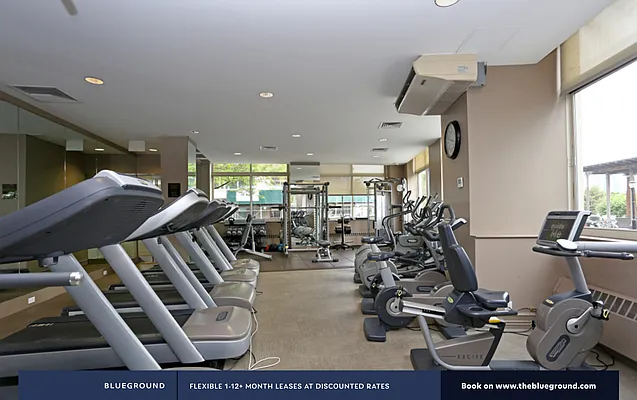 Rented by The Blueground | media 94