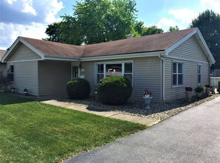 11642 S Ridgeland Ave, Worth, IL 60482