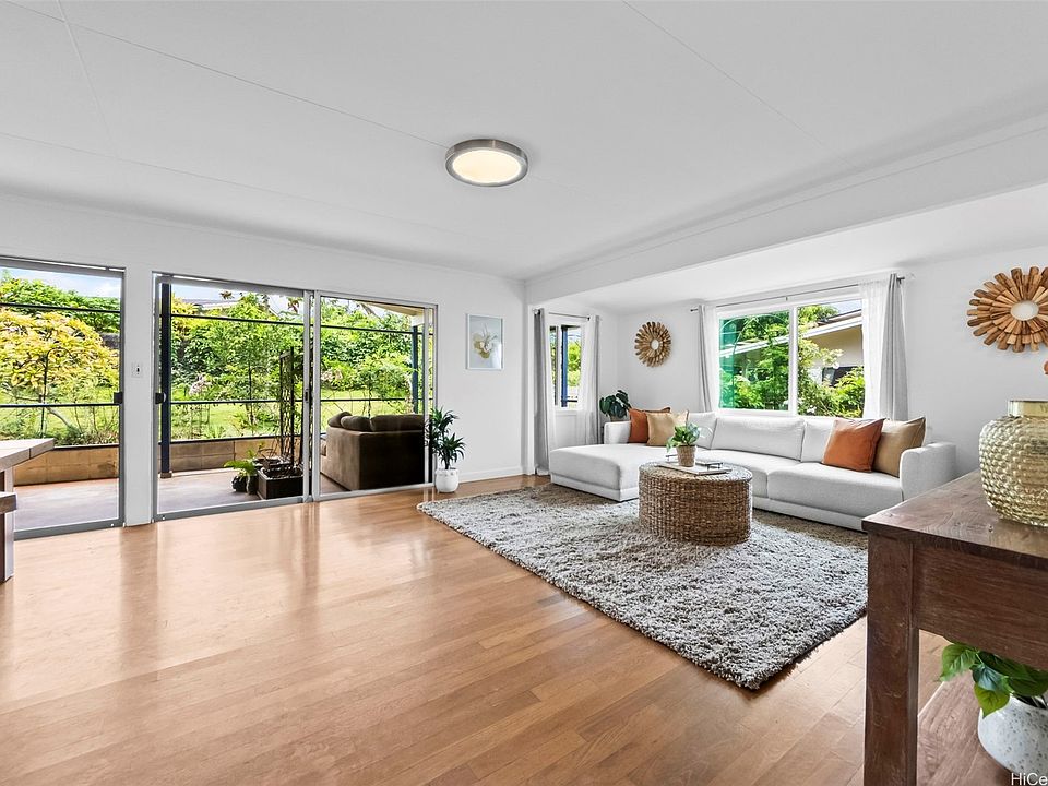 1st image of 614 Ululani St