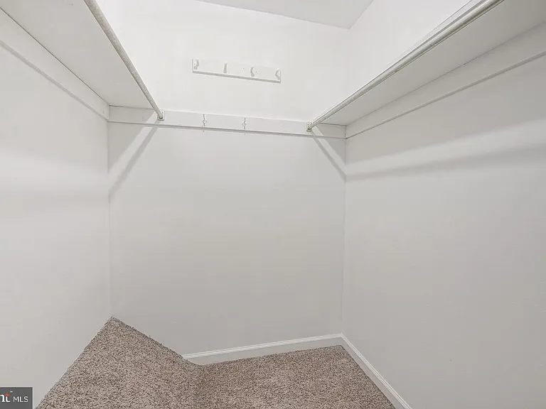 1051 Harbour Dr — Photo 25