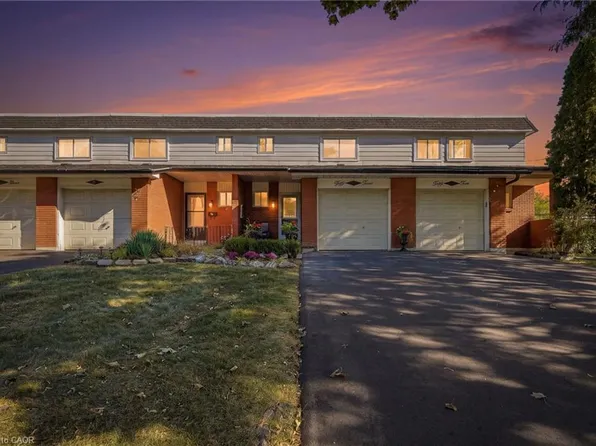 53 Bryna Ave, Hamilton, ON L9A 4W9