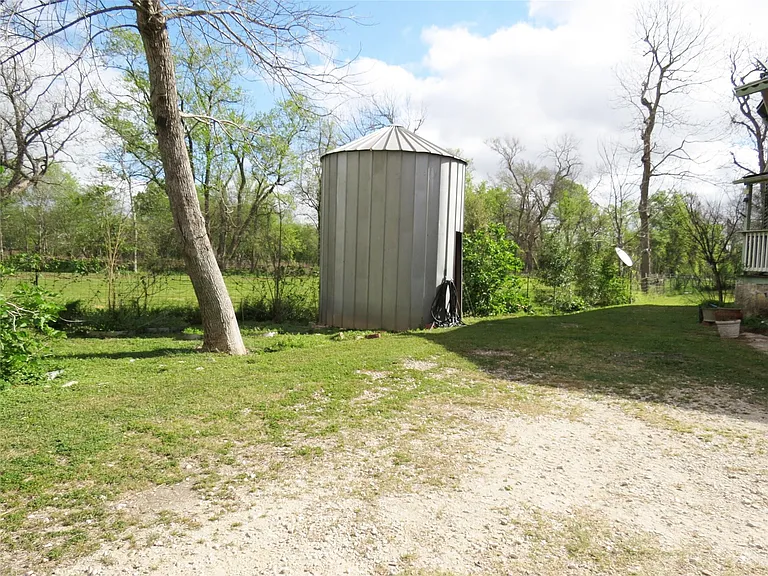 255 Siedel Rd — Photo 17
