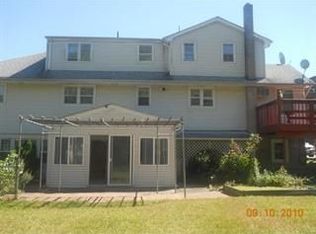 148 Conklintown Rd, Wanaque, NJ 07465