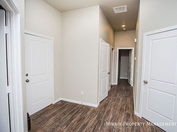3rd image of 2108 Kokomo Ave #B