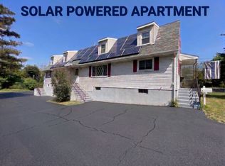 64 Gladden St, New Britain, CT 06051