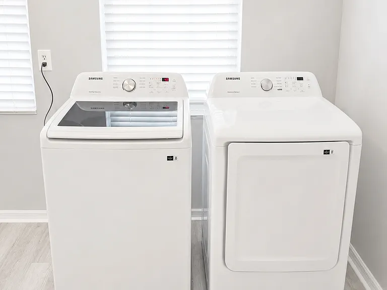 163 W Klosterman Rd — Photo 22