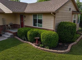 104 Sheffield St, Newton, KS 67114