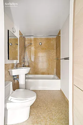 Rented by Sotheby's International Realty | media 39