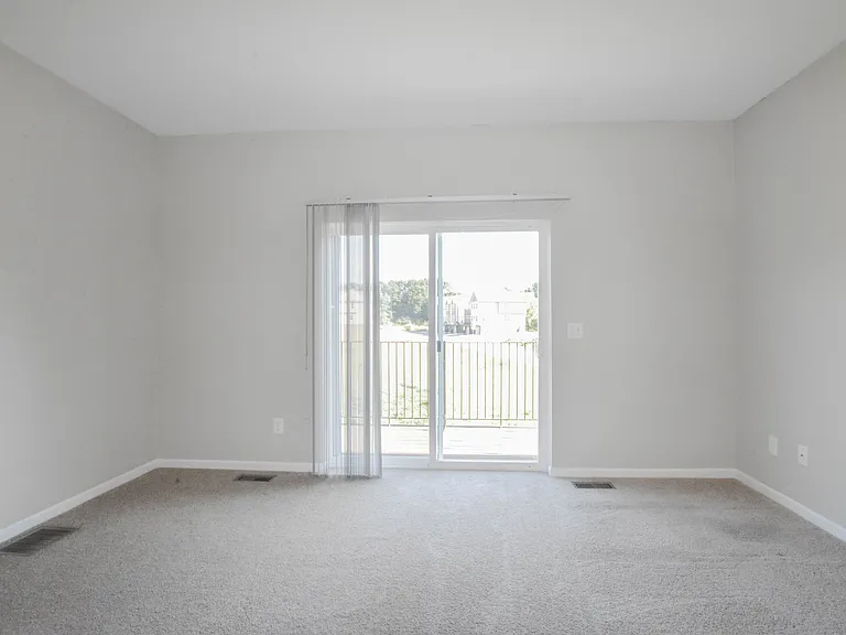 2180 Knotty Pine Trl — Photo 13