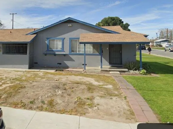 2901 S K St, Bakersfield, CA 93304