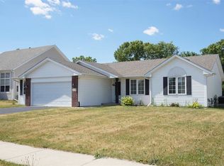 8460 Crooked Bend Rd, Machesney Park, IL 61115