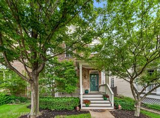 2548 Violet St, Glenview, IL 60026