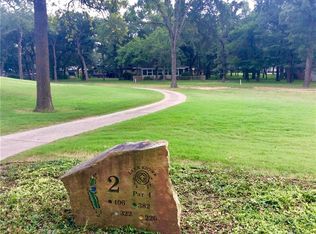 129 Modoc Trl, Lake Kiowa, TX 76240