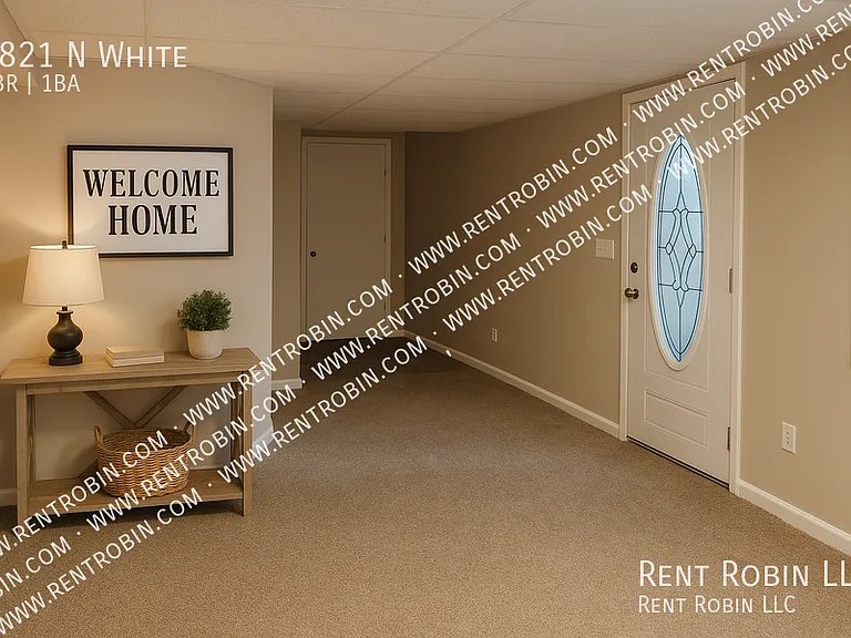 4821 N White Ave — Photo 2
