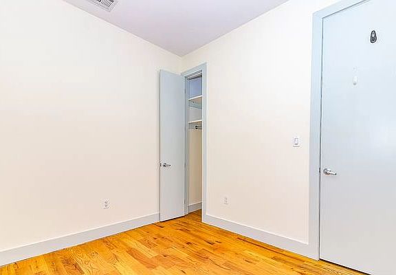 4th image of 1323 Bedford Ave #2F2